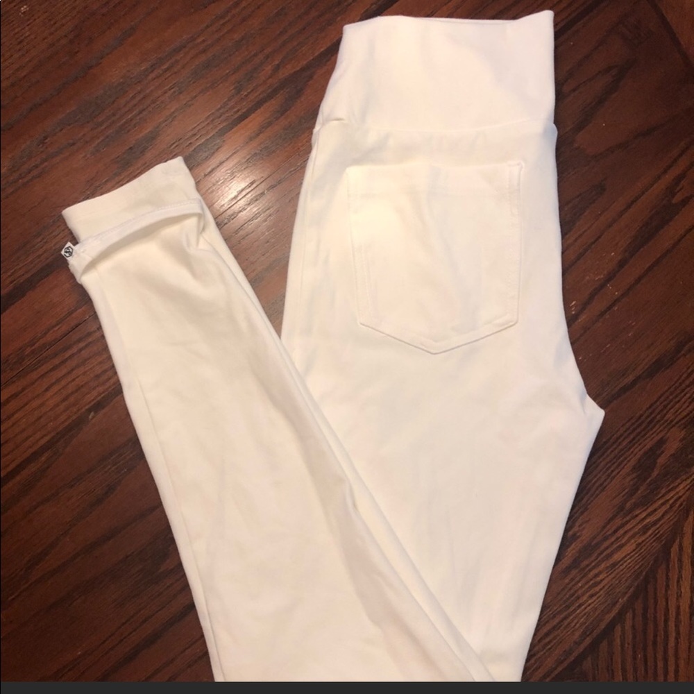 Agnes & Dora White Jeggings